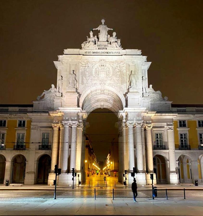 Lel Madalena Guesthouse Lisbon Bagian luar foto