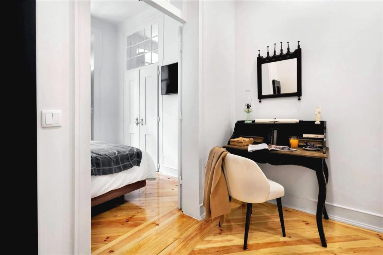 Lel Madalena Guesthouse Lisbon Bagian luar foto