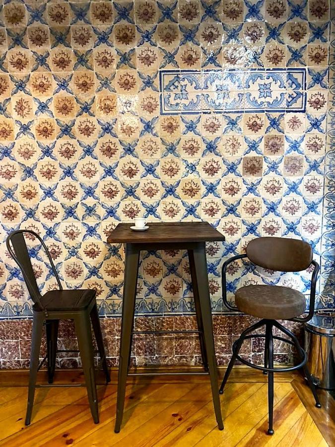 Lel Madalena Guesthouse Lisbon Bagian luar foto